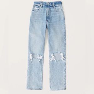 Abercrombie 90’s Straight Ultra High Rise Jeans Size 25